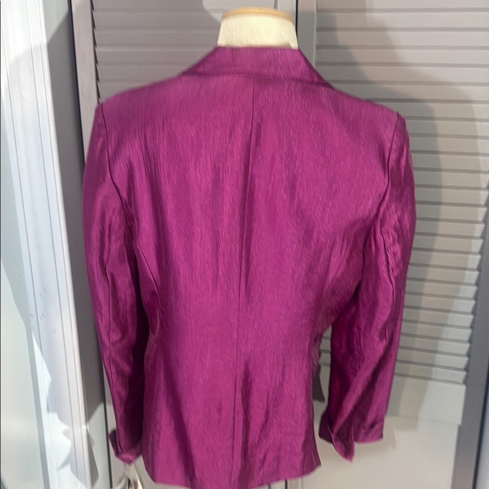 Elegant Women's Purple Blazer - Picture 5 of 10